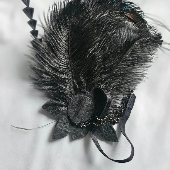 Roaring 20s Flapper Feather Head Piece - Picture 3 of 4